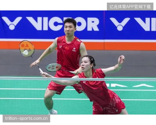 羽毛球女双组合连克强敌，卫冕路上信心满满